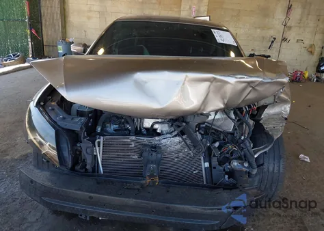 2015 Volkswagen Passat 2.0L Tdi Se z USA, uszkodzony, nr VIN 1VWBV7A34FC073646